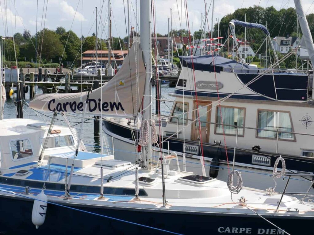 Segelboot "Carpe Diem" in Heikendorf